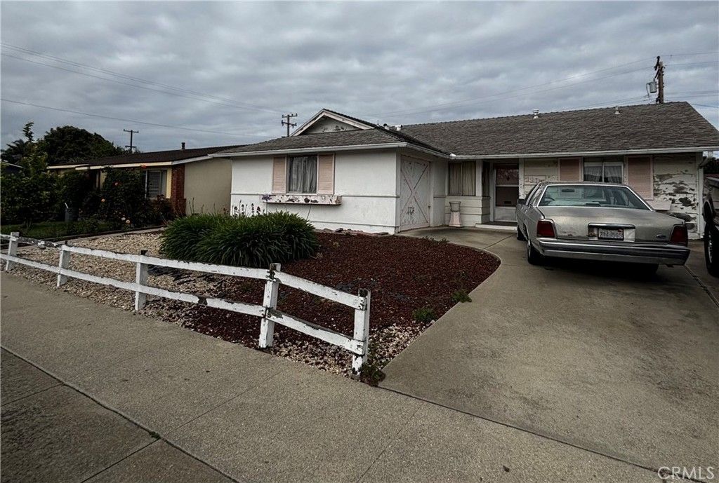 1105 N 3rd, Lompoc, CA 93436 Main Photo