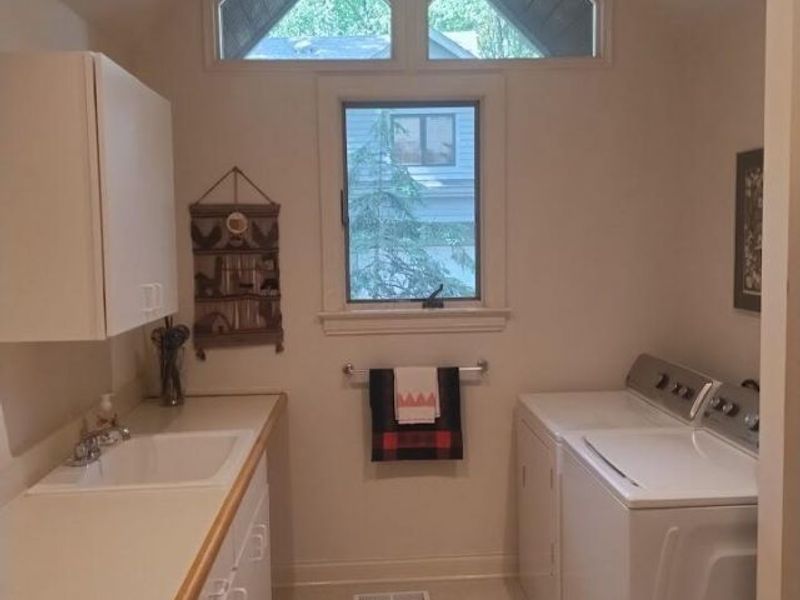 668 Founders Ridge Drive , Columbus, OH 43230 Photo 18