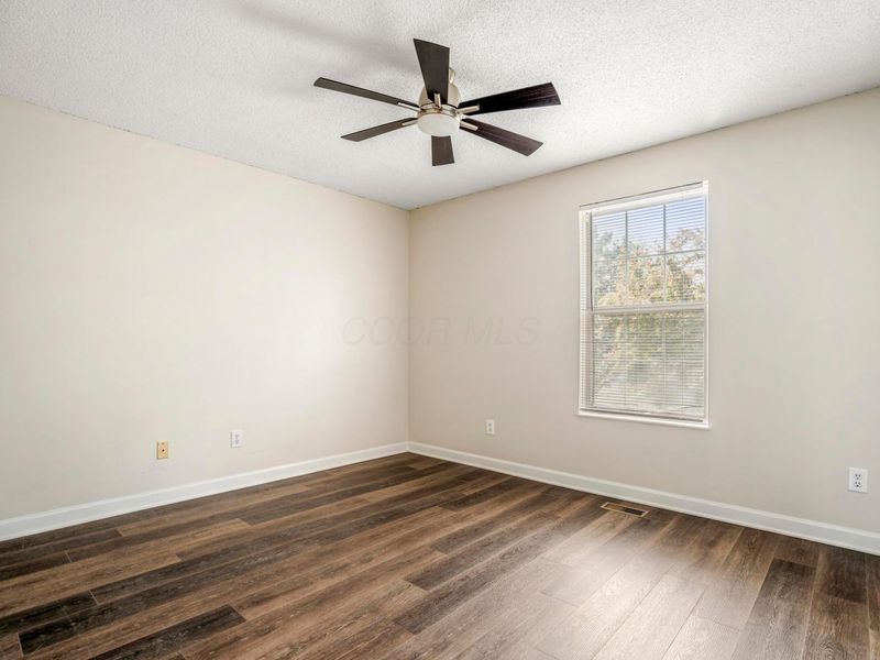 5368 Coral Berry Drive, Columbus, OH 43235 Photo 18