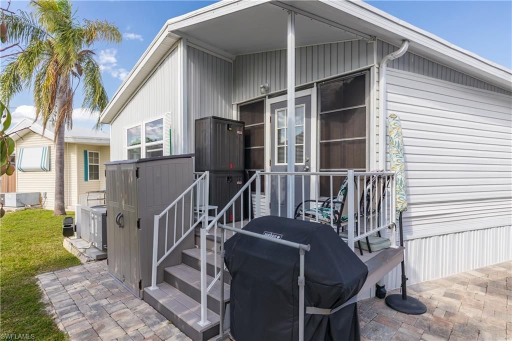 10848 Vireo Cir , Estero, FL 33928 Photo