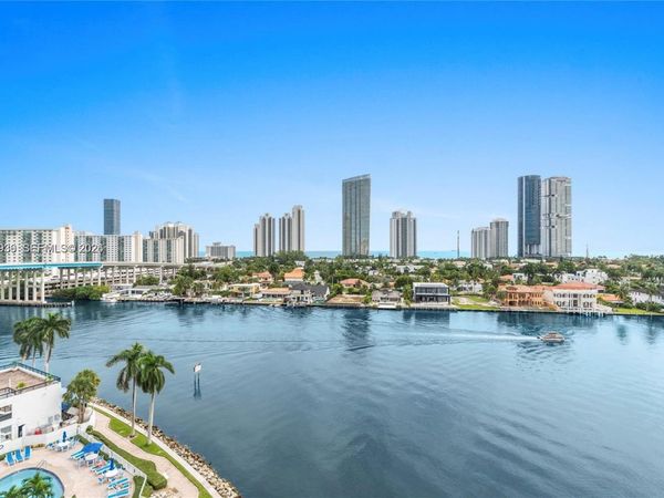 19101 NE 36th Ct , Unit 2509, Aventura, FL 33180