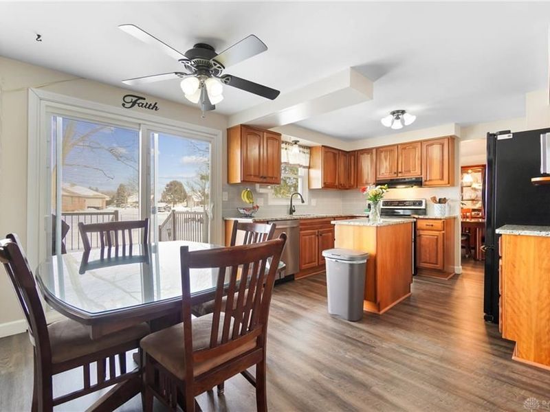 1810 Carlyle Drive, Piqua, OH 45356 Photo 23