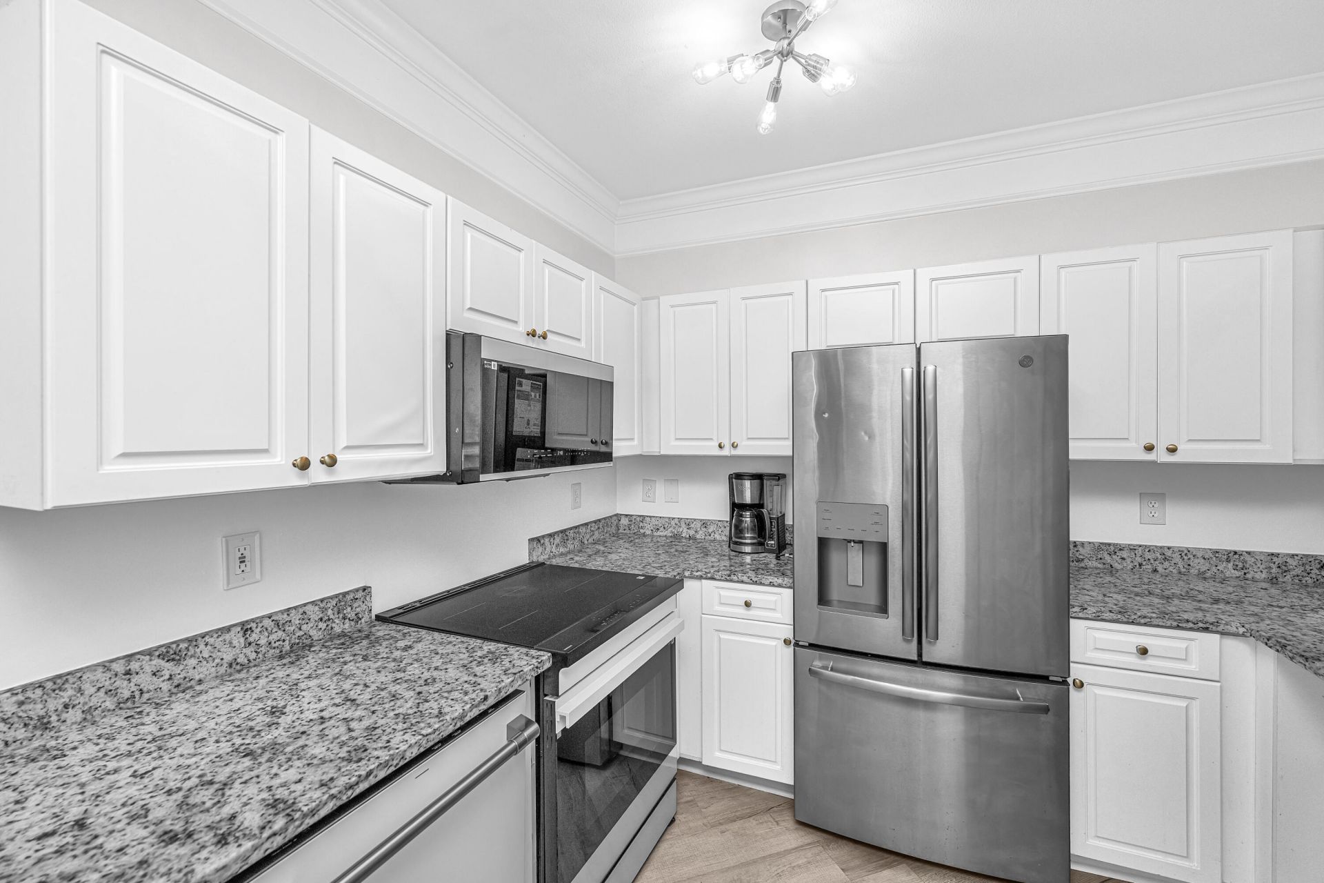 1216 Telfair Way Photo 8