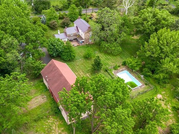 345 PARK AVENUE, CHALFONT, PA 18914