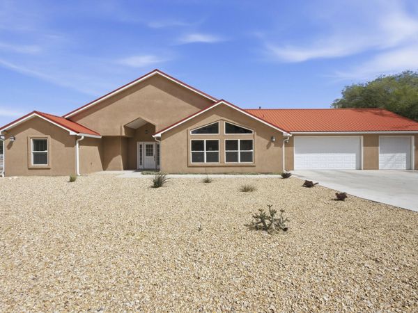 2511 Gun Club Road SW, Albuquerque, NM 87105