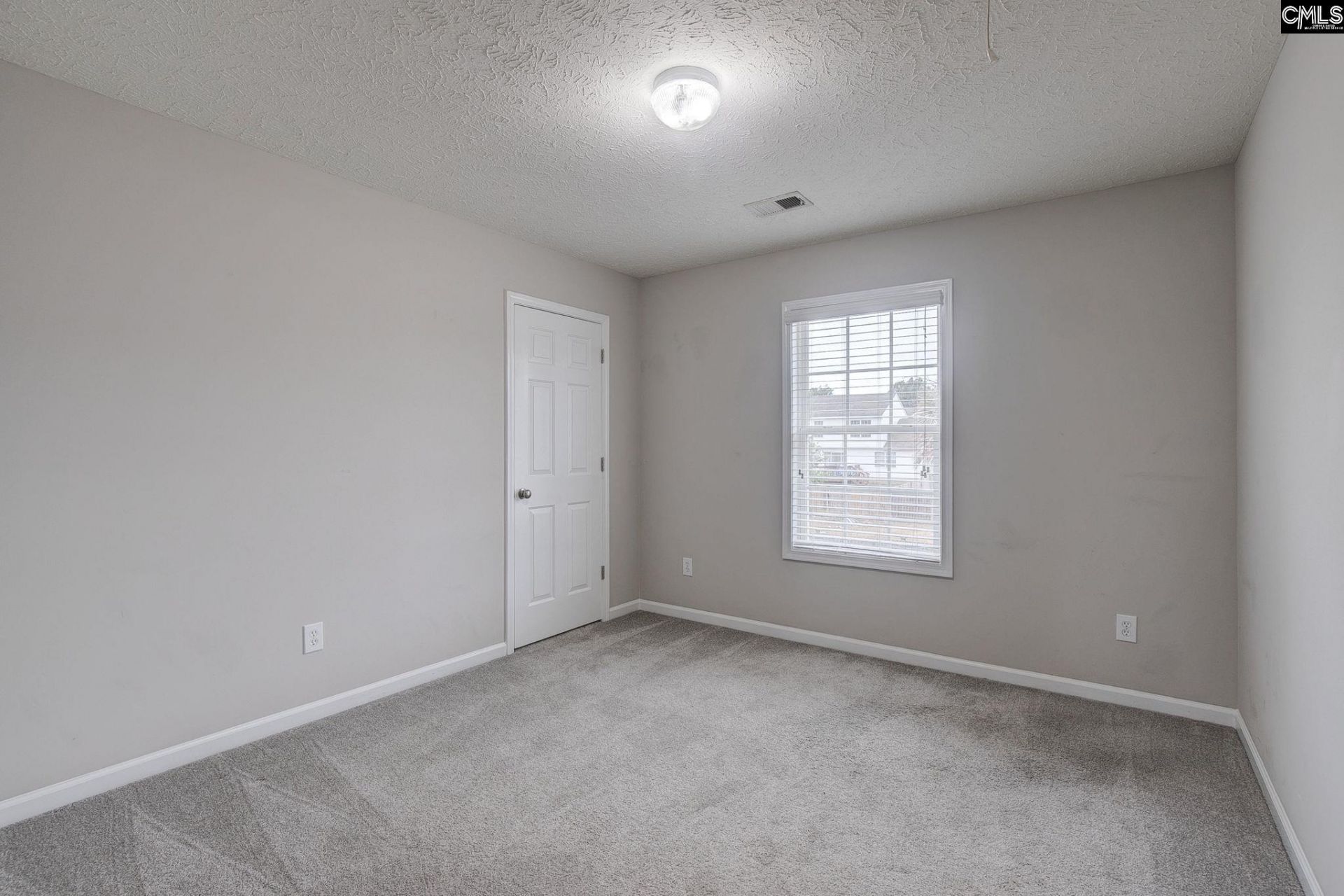 1509 Legion Drive Photo 40