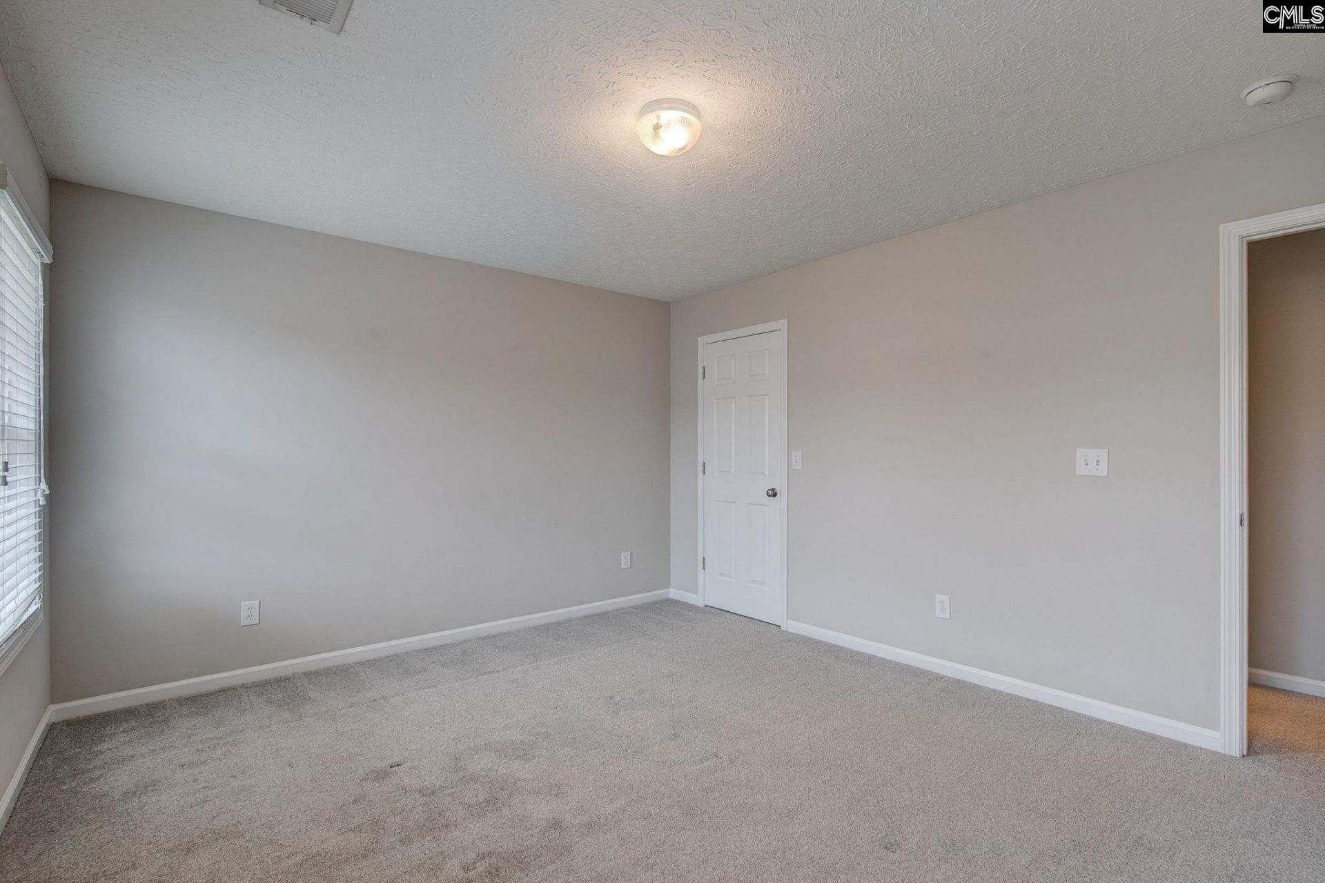1509 Legion Drive Photo 42