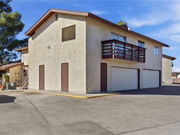 2341 Wooster Circle , Unit B, Las Vegas, NV 89108