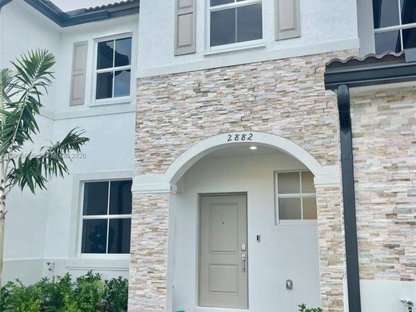 2882 SE 26th Terrace, Homestead, FL 33035
