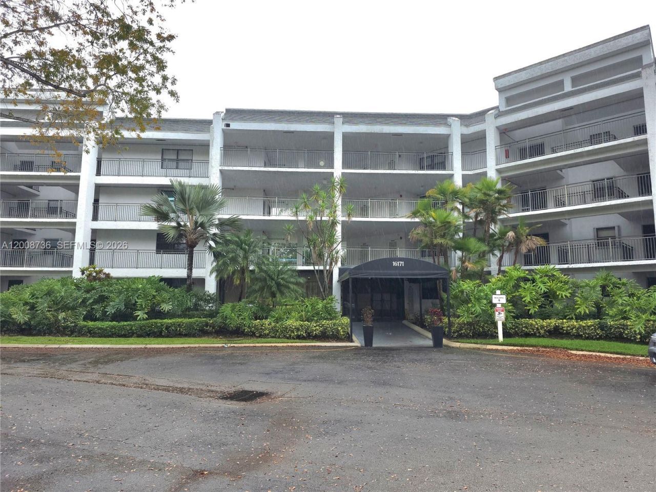 16171 Blatt Blvd, Unit 302, Weston, FL 33326 Photo