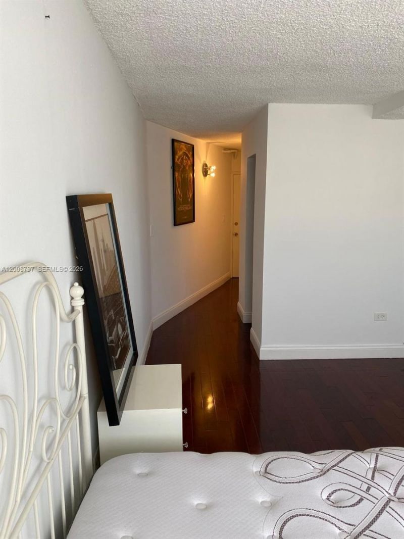1881 Washington Ave, Unit 7C, Miami Beach, FL 33139 Photo