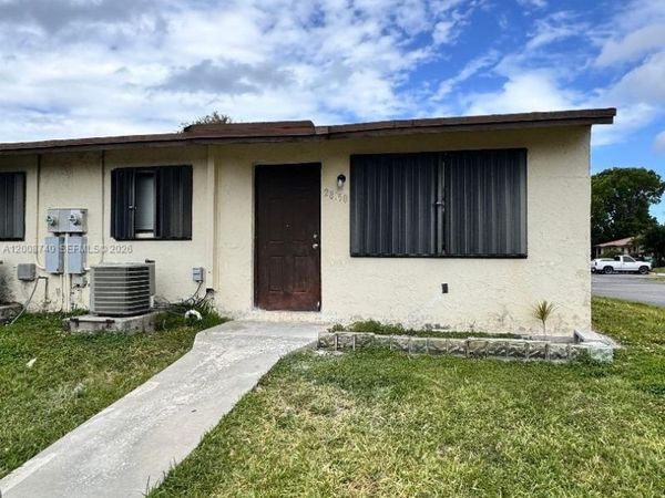 28150 SW 142nd Ct , Homestead, FL 33033