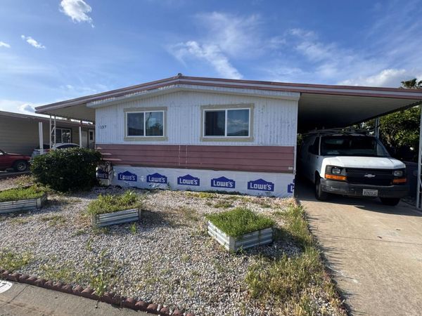 137 Davis Ave, Sacramento, CA 95823