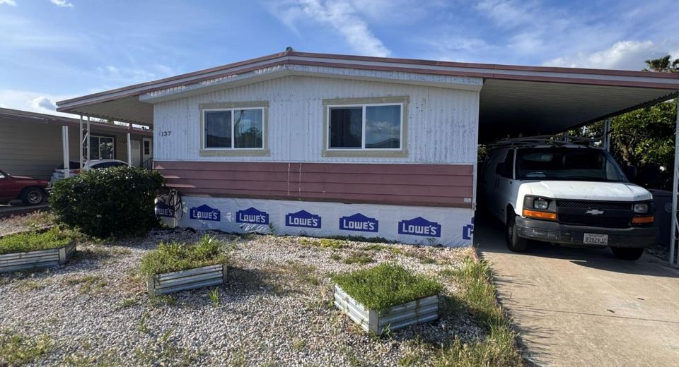137 Davis Ave, Sacramento, CA 95823 Photo