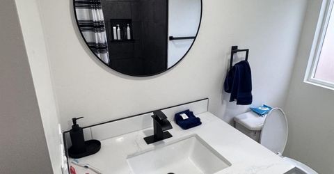 137 Davis Ave, Sacramento, CA 95823 Photo