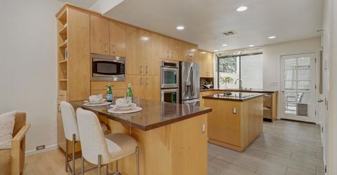 476 Wyndgate Rd, Sacramento, CA 95864 Photo