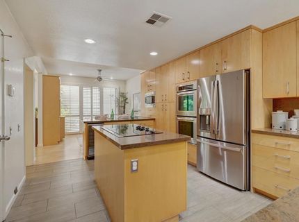 476 Wyndgate Rd, Sacramento, CA 95864 Photo