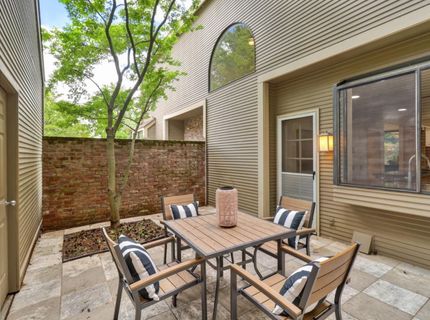 476 Wyndgate Rd, Sacramento, CA 95864 Photo