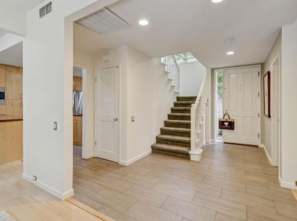 476 Wyndgate Rd, Sacramento, CA 95864 Photo