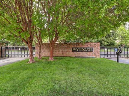 476 Wyndgate Rd, Sacramento, CA 95864 Photo