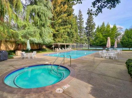 476 Wyndgate Rd, Sacramento, CA 95864 Photo