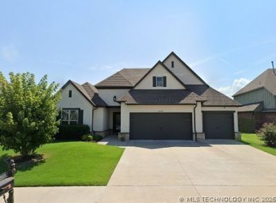 18628 E 42nd Place S, Tulsa, OK 74134 Main Photo