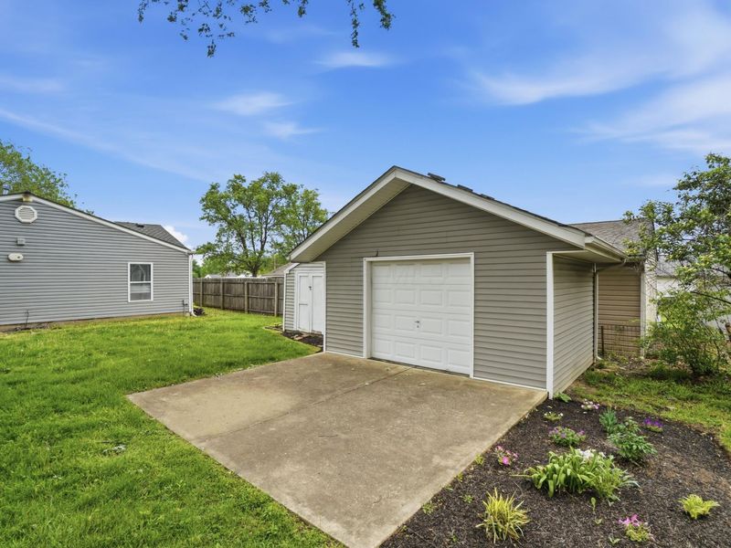 2883 Lowell Drive, Columbus, OH 43204 Photo 31