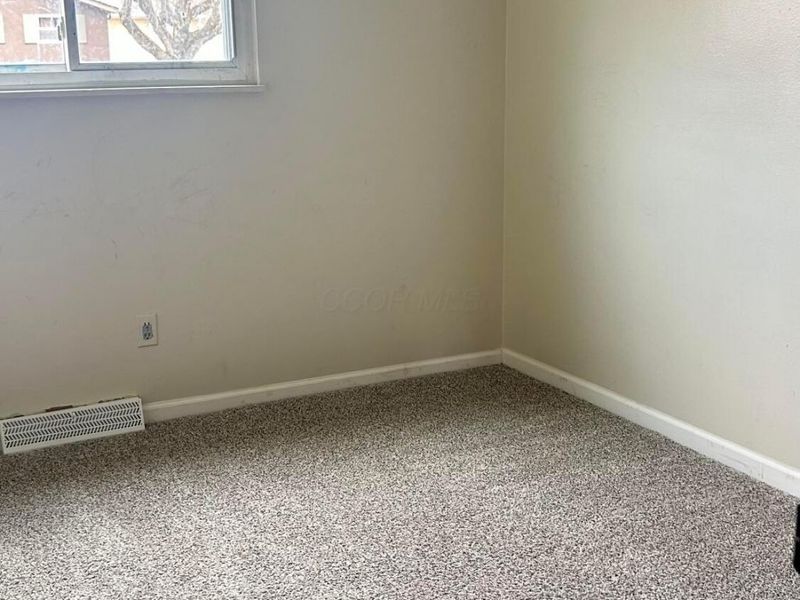 4849 Carbondale Drive, Columbus, OH 43232 Photo 15