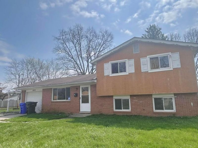 4849 Carbondale Drive, Columbus, OH 43232 Photo 2