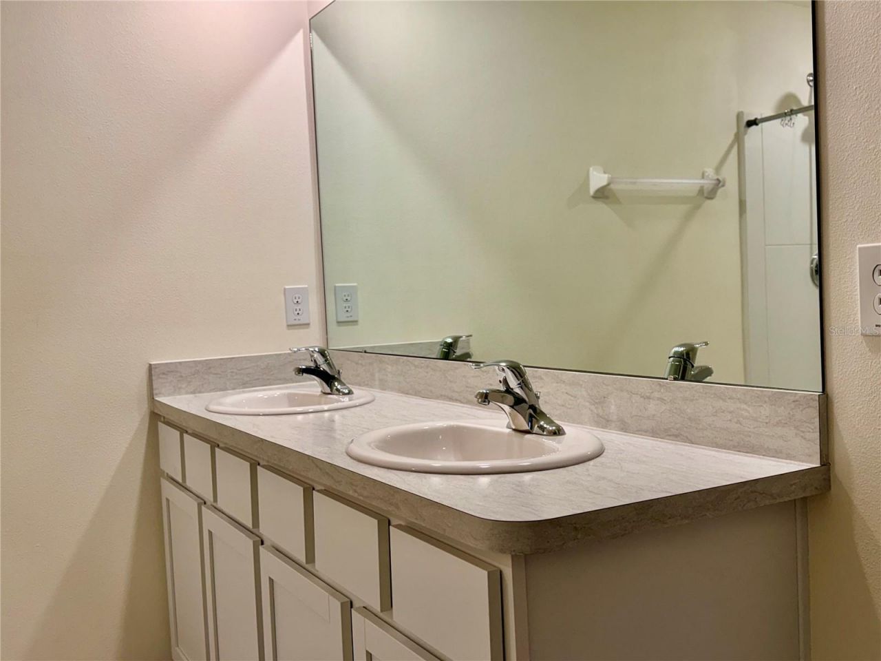 4119 Autumn Amber Drive, Spring Hill, FL 34609 Photo