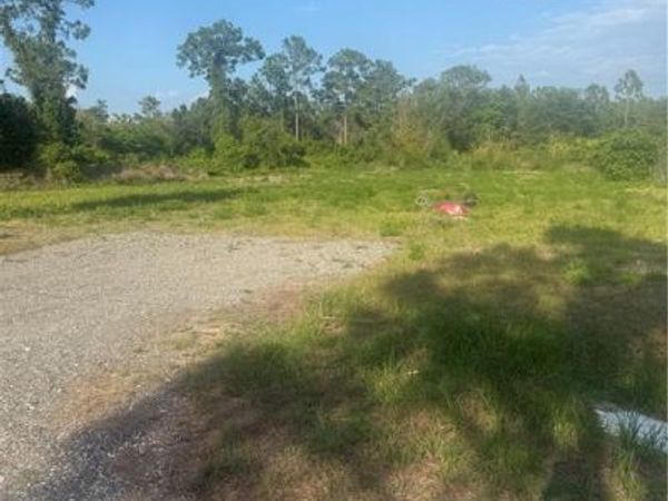 322 Wellington AVE , LEHIGH ACRES, FL 33936