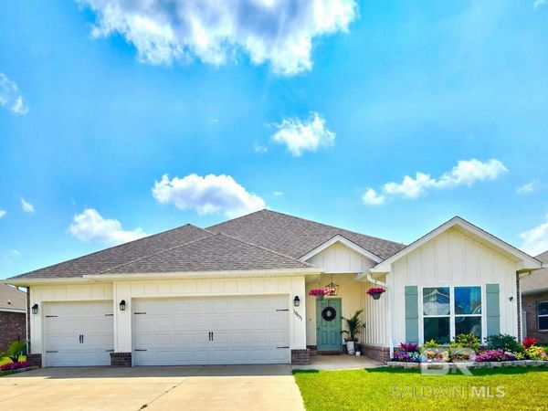 10831 Winning Colors Trail, Daphne, AL 36526