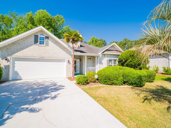 279 Ravennaside Drive NW, Calabash, NC 28467