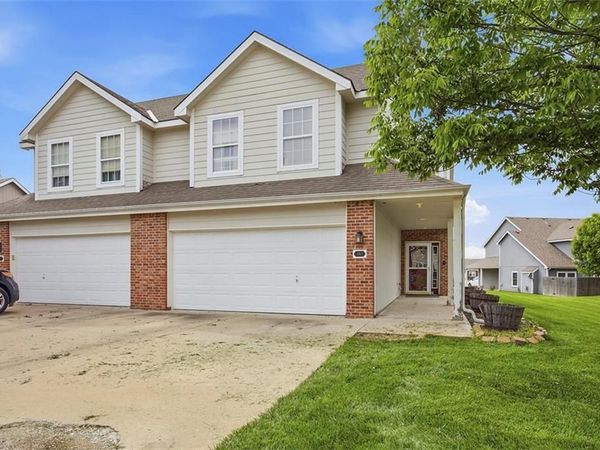 385 W Acorn Street, Gardner, KS 66030