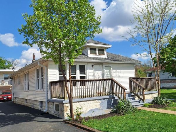 120 peale Street , Joliet, IL 60433