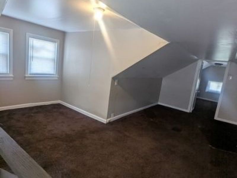 994 Peerless Avenue, Akron, OH 44320 Photo 12