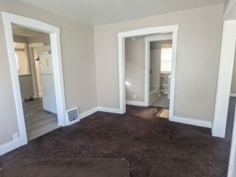 994 Peerless Avenue, Akron, OH 44320 Photo 5