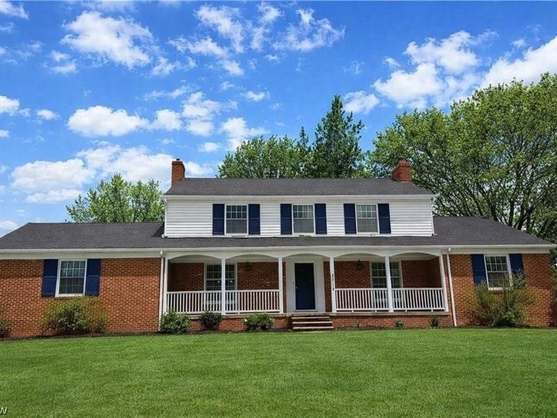 22350 S Woodland Road, Shaker Heights, OH 44122 Photo 1