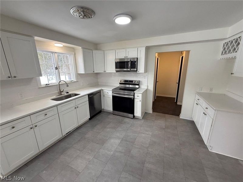 22350 S Woodland Road, Shaker Heights, OH 44122 Photo 10