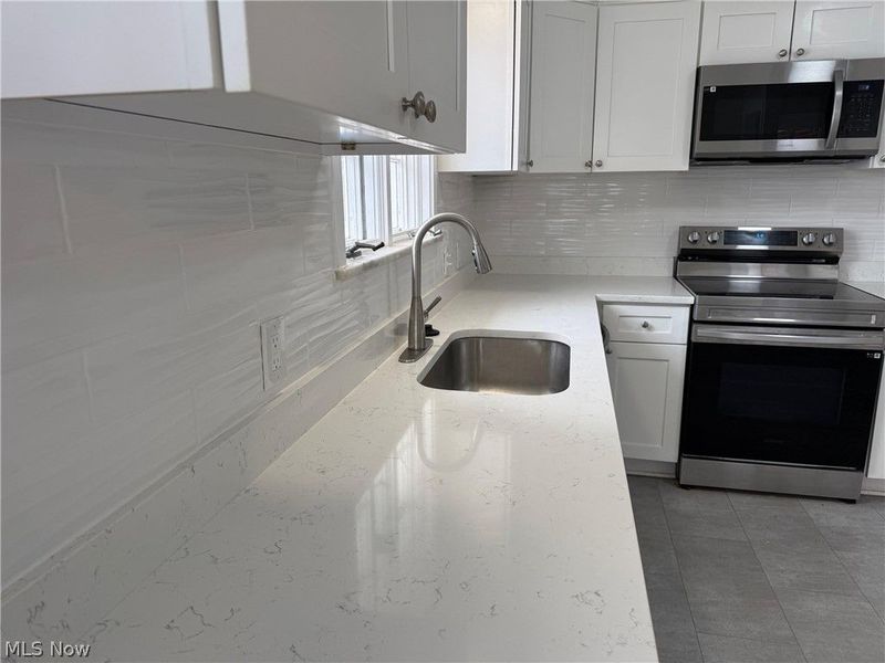 22350 S Woodland Road, Shaker Heights, OH 44122 Photo 13