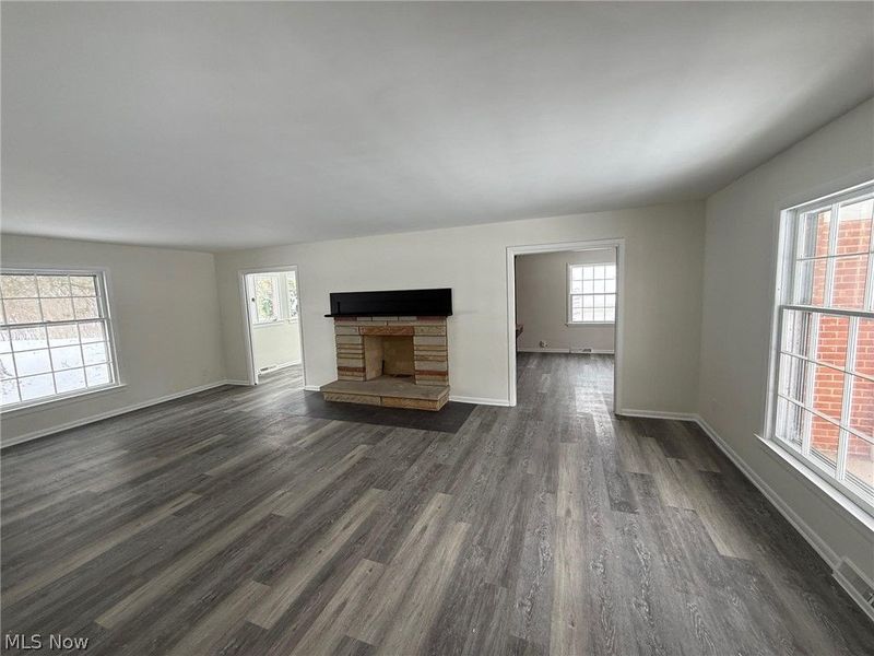 22350 S Woodland Road, Shaker Heights, OH 44122 Photo 2