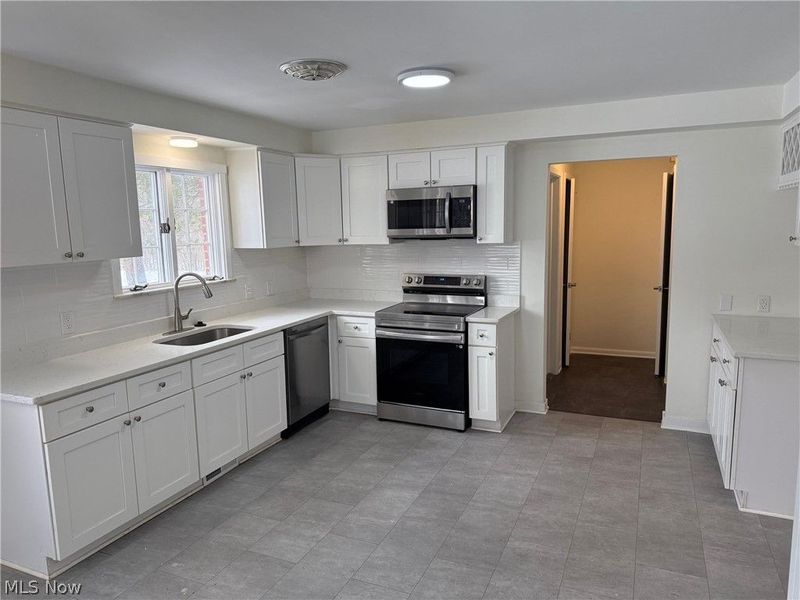 22350 S Woodland Road, Shaker Heights, OH 44122 Photo 9