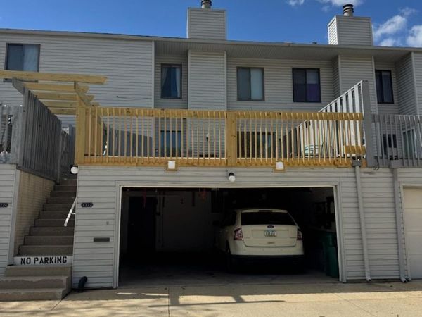 4222 Kris Line Drive, Waterloo, IA 50701