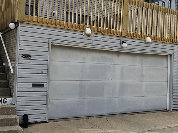 4222 Kris Line Drive, Waterloo, IA 50701