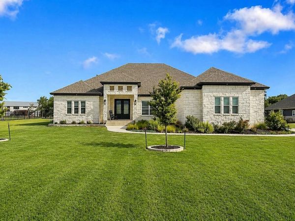 1102 Woodpark LN, Georgetown, TX 78633