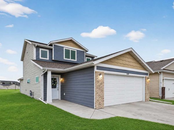 6661 21st Street S, Fargo, ND 58104