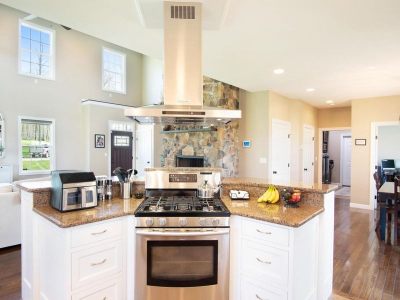 9596 Woodridge Circle, Fredericktown, OH 43019 Photo 11