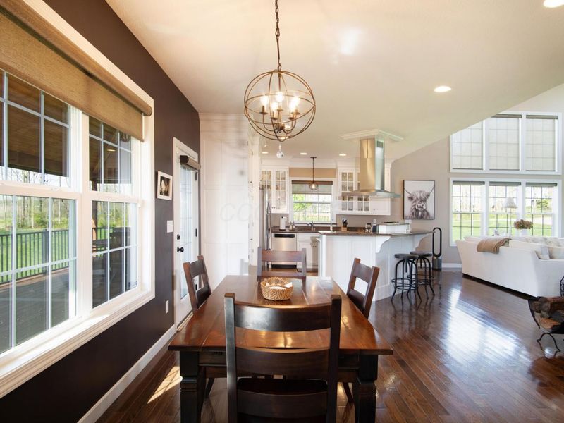 9596 Woodridge Circle, Fredericktown, OH 43019 Photo 12