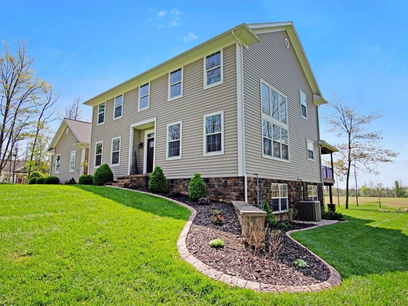 9596 Woodridge Circle, Fredericktown, OH 43019 Photo 17
