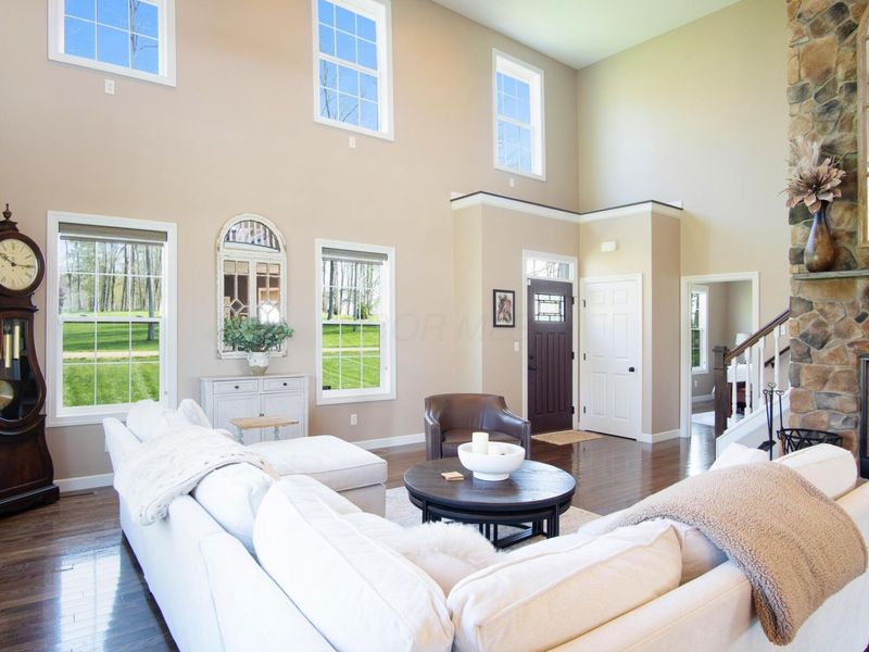 9596 Woodridge Circle, Fredericktown, OH 43019 Photo 5
